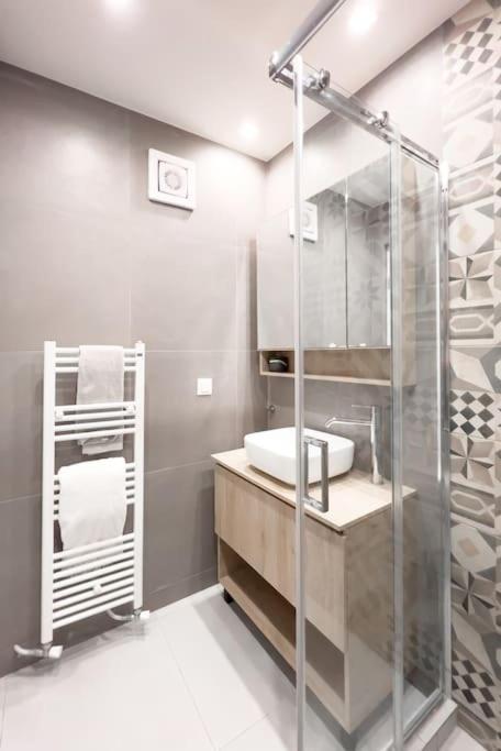 Luxury Studio With Garden Next To Acropolis Athens Luaran gambar