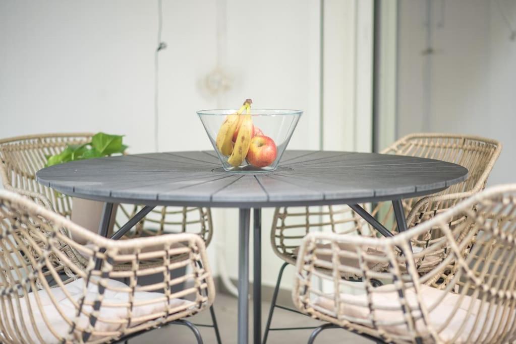 Luxury Studio With Garden Next To Acropolis Athens Luaran gambar